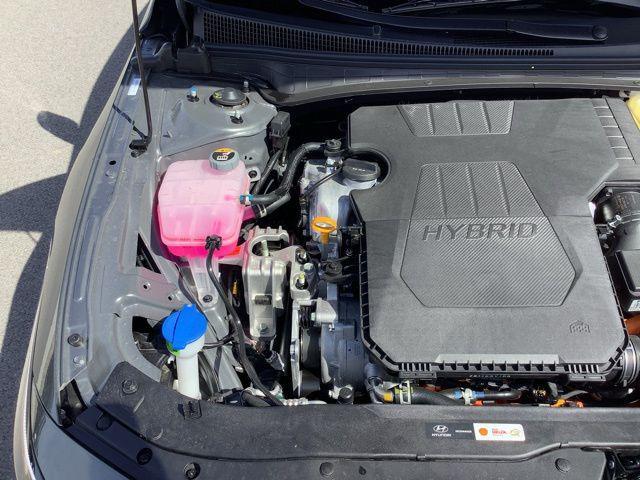 new 2025 Hyundai Elantra car, priced at $29,200