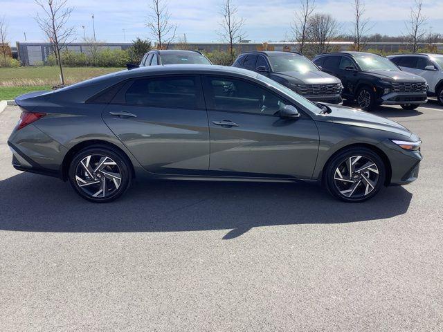 new 2025 Hyundai Elantra car, priced at $29,200