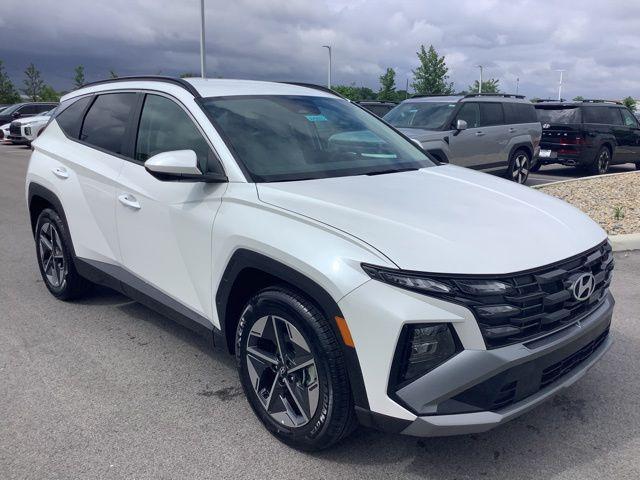 new 2025 Hyundai Tucson car, priced at $32,950