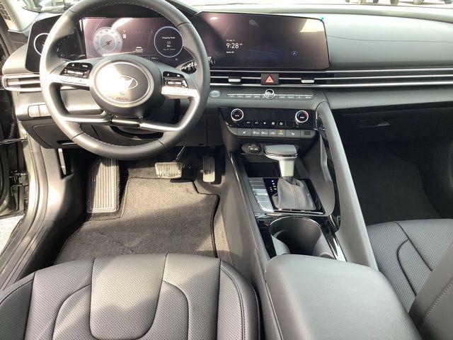 new 2025 Hyundai Elantra car, priced at $28,595