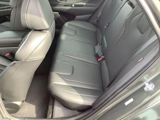 new 2025 Hyundai Elantra car, priced at $28,595