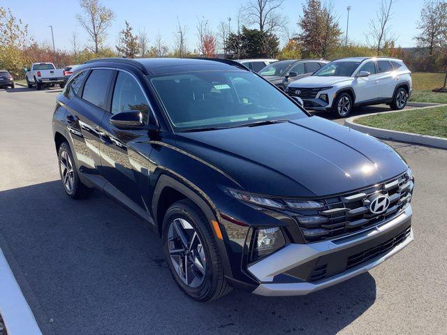 new 2025 Hyundai Tucson Hybrid car, priced at $37,995