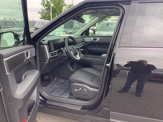 new 2025 Hyundai Santa Fe car, priced at $43,314