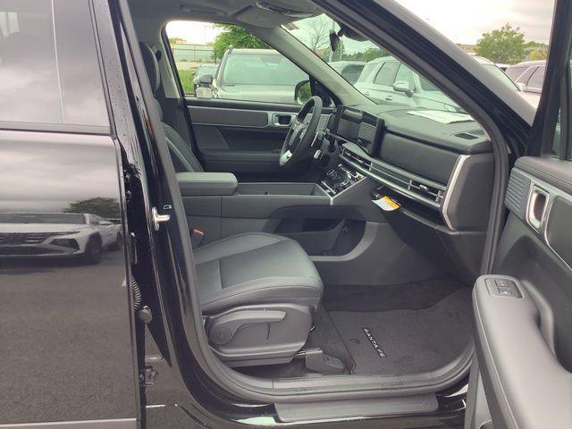 new 2025 Hyundai Santa Fe car, priced at $43,314