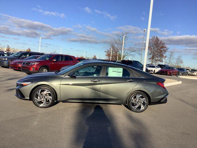 new 2025 Hyundai Elantra car, priced at $28,090