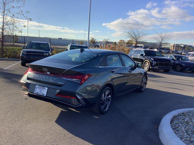 new 2025 Hyundai Elantra car, priced at $28,090