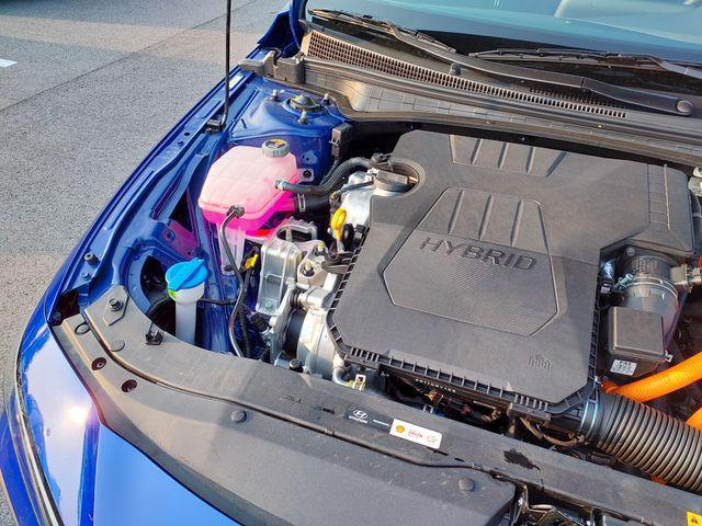 new 2025 Hyundai Elantra car, priced at $29,215