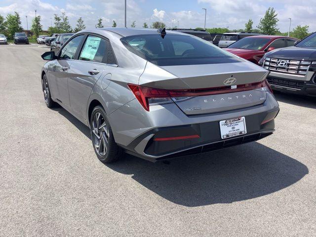new 2025 Hyundai Elantra car, priced at $31,615