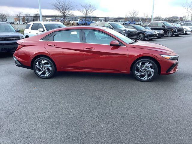 new 2025 Hyundai Elantra car, priced at $27,685