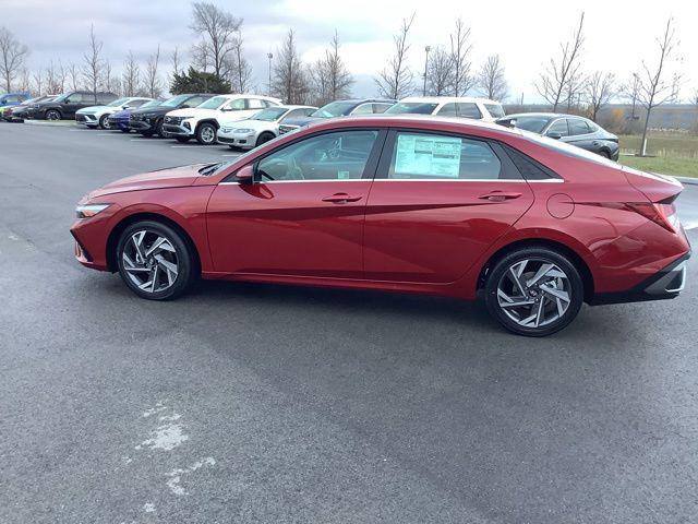 new 2025 Hyundai Elantra car, priced at $27,685