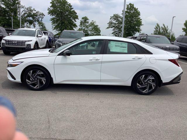new 2025 Hyundai Elantra car, priced at $25,510