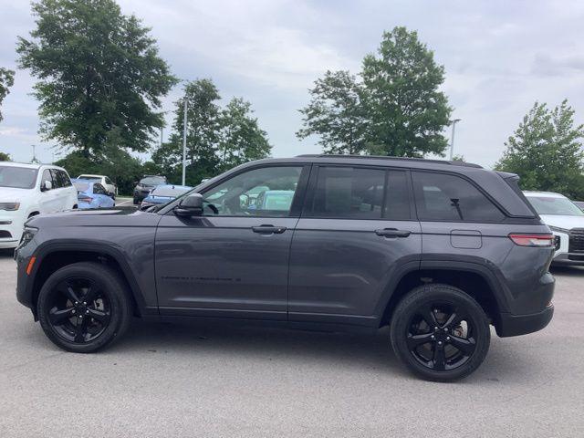 used 2022 Jeep Grand Cherokee car, priced at $30,988
