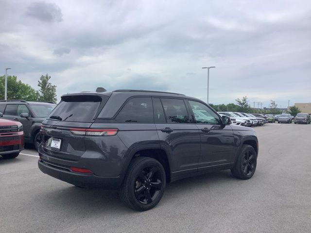 used 2022 Jeep Grand Cherokee car, priced at $30,988
