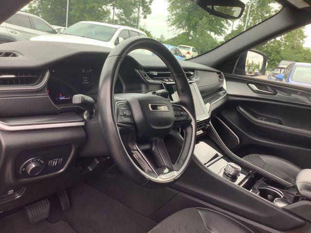 used 2022 Jeep Grand Cherokee car, priced at $30,988