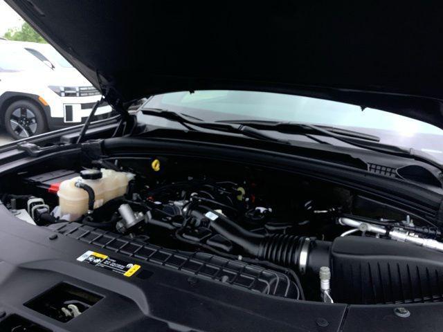 used 2022 Jeep Grand Cherokee car, priced at $30,988
