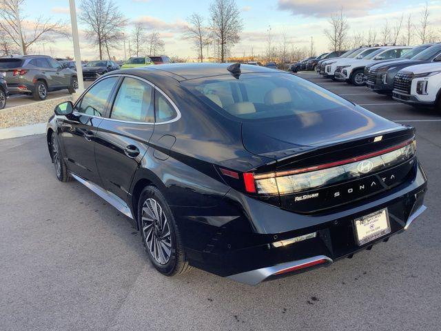 new 2024 Hyundai Sonata Hybrid car, priced at $38,880