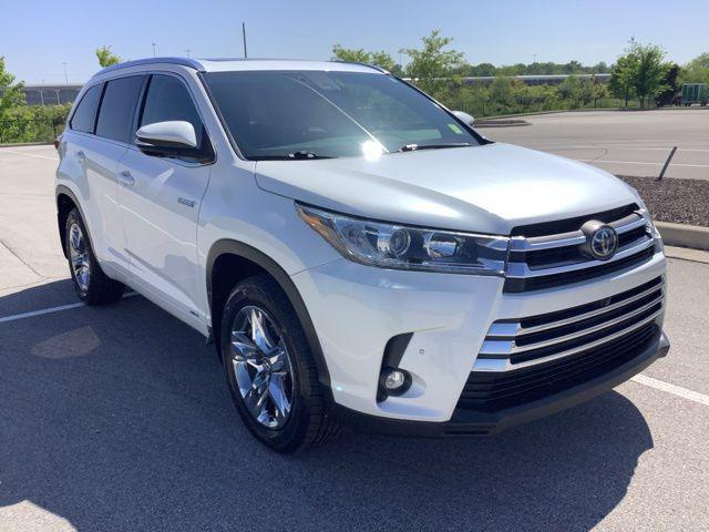 used 2019 Toyota Highlander Hybrid car, priced at $28,990