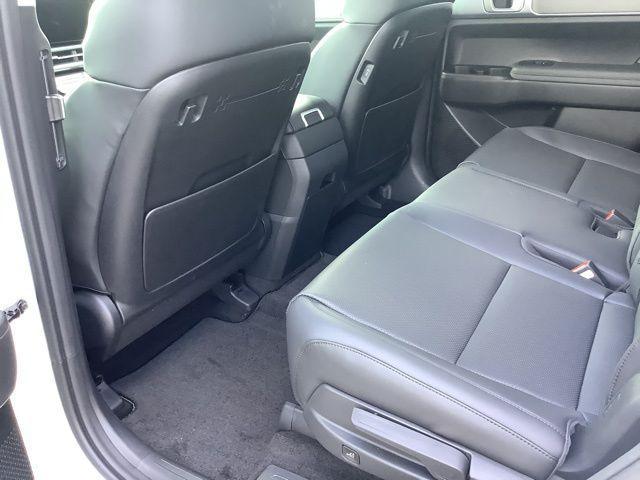 new 2025 Hyundai Santa Fe car, priced at $43,834