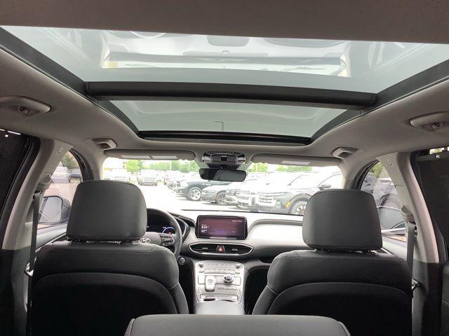 used 2022 Hyundai Santa Fe car, priced at $27,990