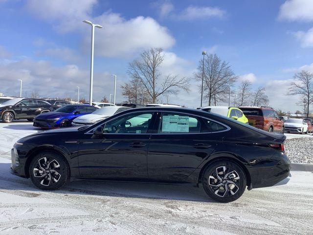 new 2025 Hyundai Sonata car, priced at $29,440