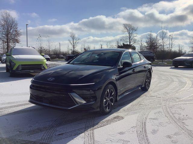 new 2025 Hyundai Sonata car, priced at $29,440