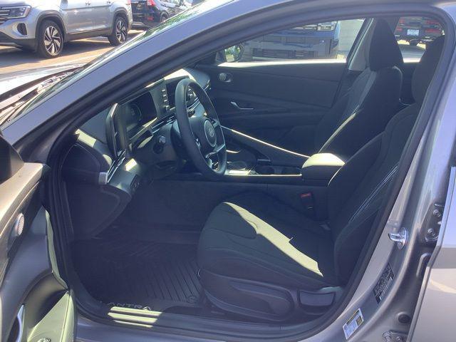 new 2025 Hyundai ELANTRA HEV car, priced at $27,200