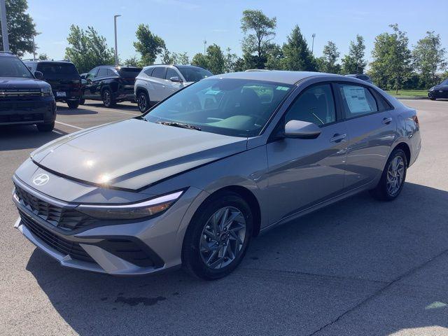new 2025 Hyundai ELANTRA HEV car, priced at $27,200