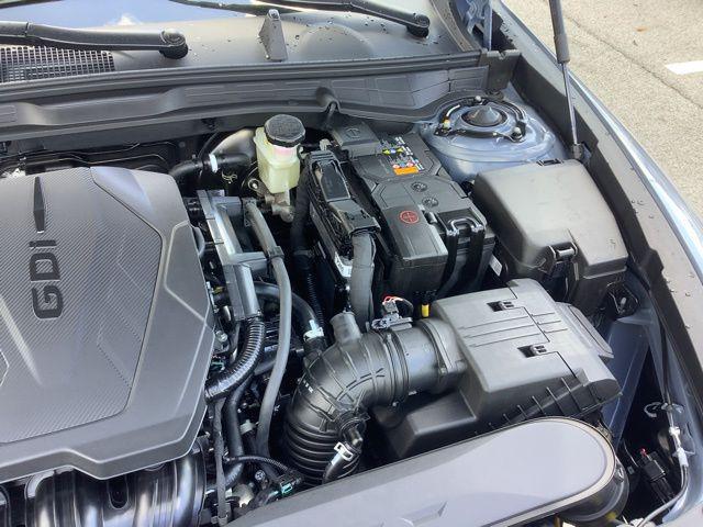 new 2025 Hyundai ELANTRA HEV car, priced at $27,200