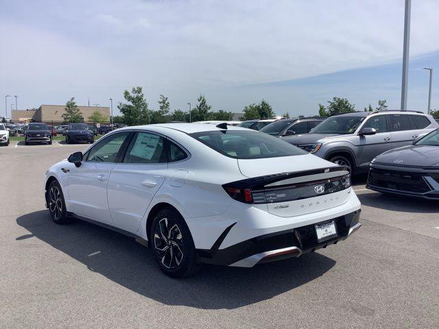 new 2025 Hyundai Sonata car, priced at $31,790