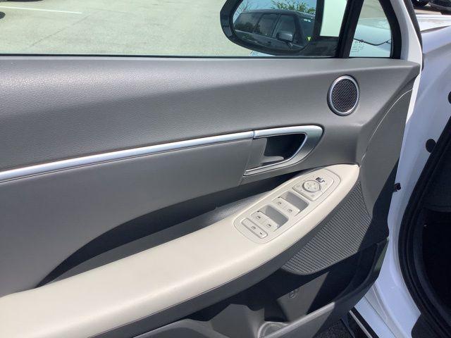 new 2025 Hyundai Sonata car, priced at $31,790