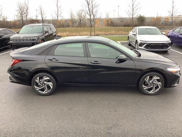 new 2025 Hyundai Elantra car, priced at $24,665