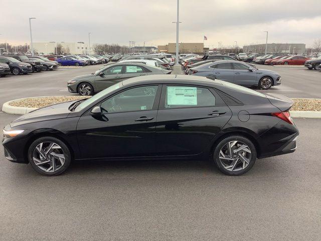 new 2025 Hyundai Elantra car, priced at $24,665