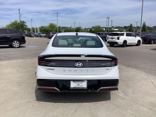 new 2024 Hyundai Sonata car, priced at $31,205