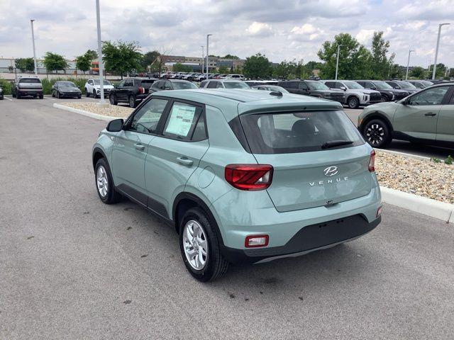 new 2025 Hyundai Venue car, priced at $22,175