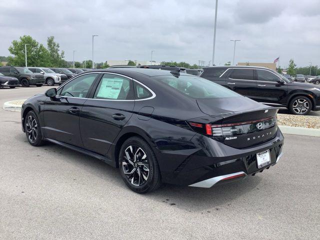new 2025 Hyundai Sonata car, priced at $29,845