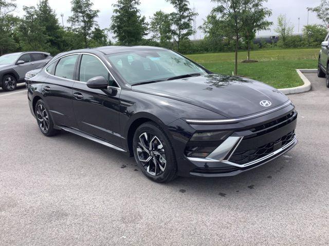 new 2025 Hyundai Sonata car, priced at $29,845