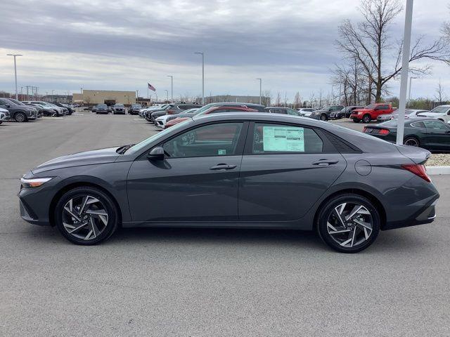 new 2025 Hyundai Elantra car, priced at $29,175