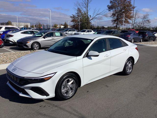 new 2025 Hyundai Elantra car, priced at $24,005