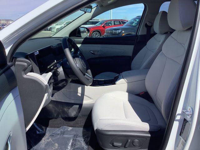new 2025 Hyundai Tucson car, priced at $33,100