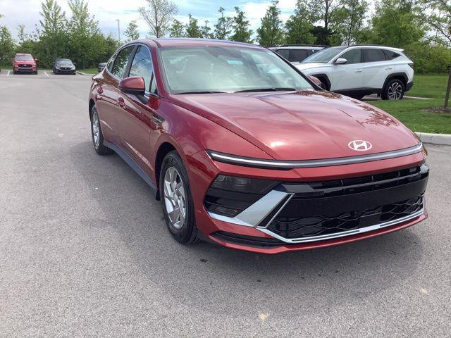 new 2025 Hyundai Sonata car, priced at $29,160