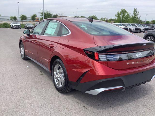 new 2025 Hyundai Sonata car, priced at $29,160