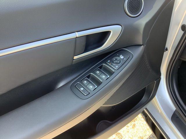 new 2025 Hyundai Sonata car, priced at $29,775