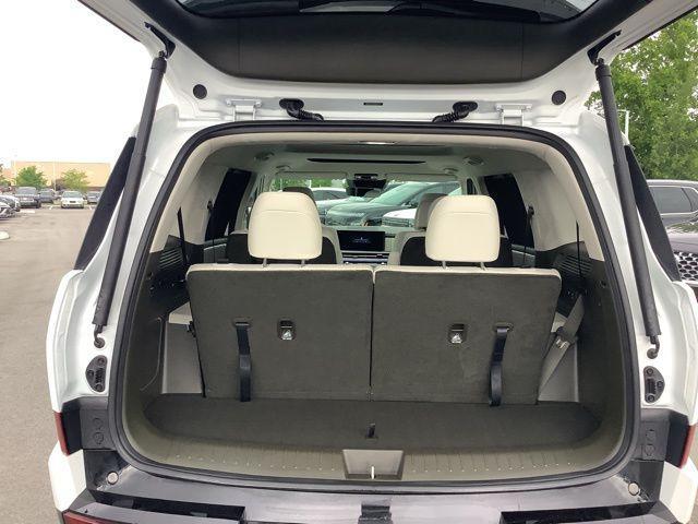 used 2025 Hyundai SANTA FE HEV car, priced at $45,900