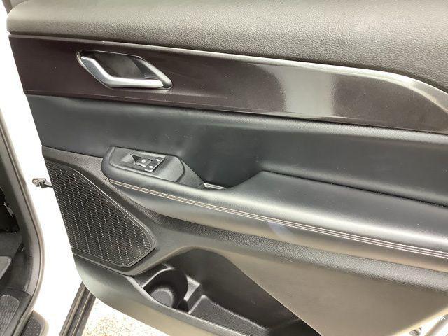 used 2023 Jeep Grand Cherokee L car, priced at $33,988