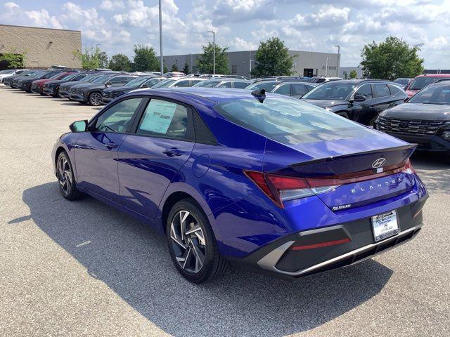 new 2025 Hyundai Elantra car, priced at $25,015