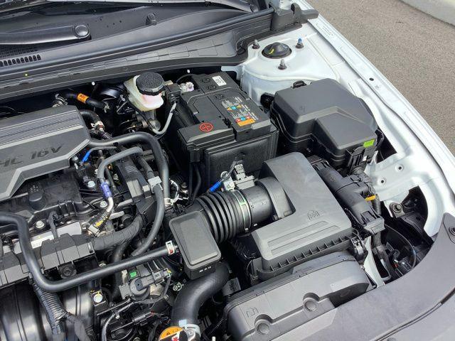 new 2025 Hyundai Elantra car, priced at $29,125