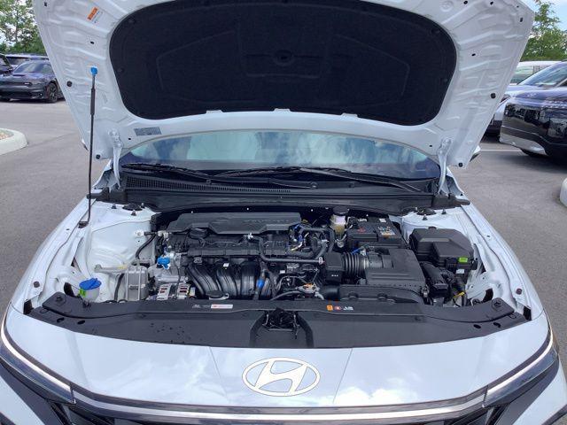 new 2025 Hyundai Elantra car, priced at $29,125