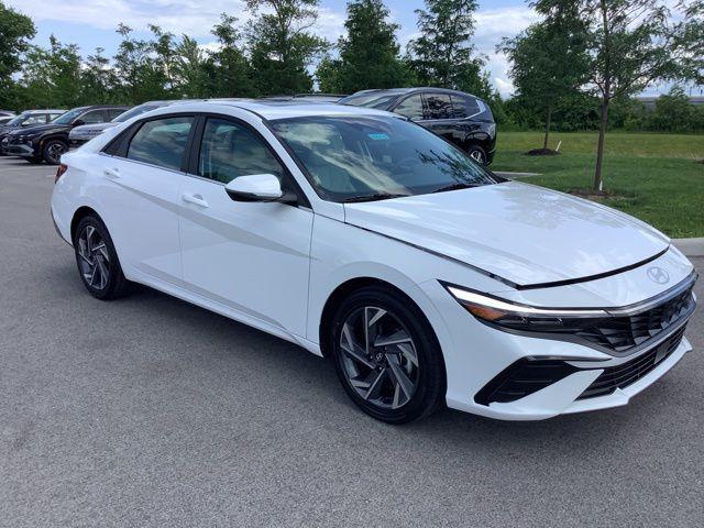 new 2025 Hyundai Elantra car, priced at $29,125