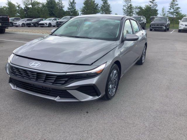 new 2025 Hyundai ELANTRA HEV car, priced at $27,265