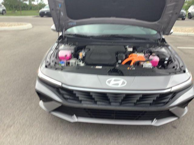 new 2025 Hyundai ELANTRA HEV car, priced at $27,265
